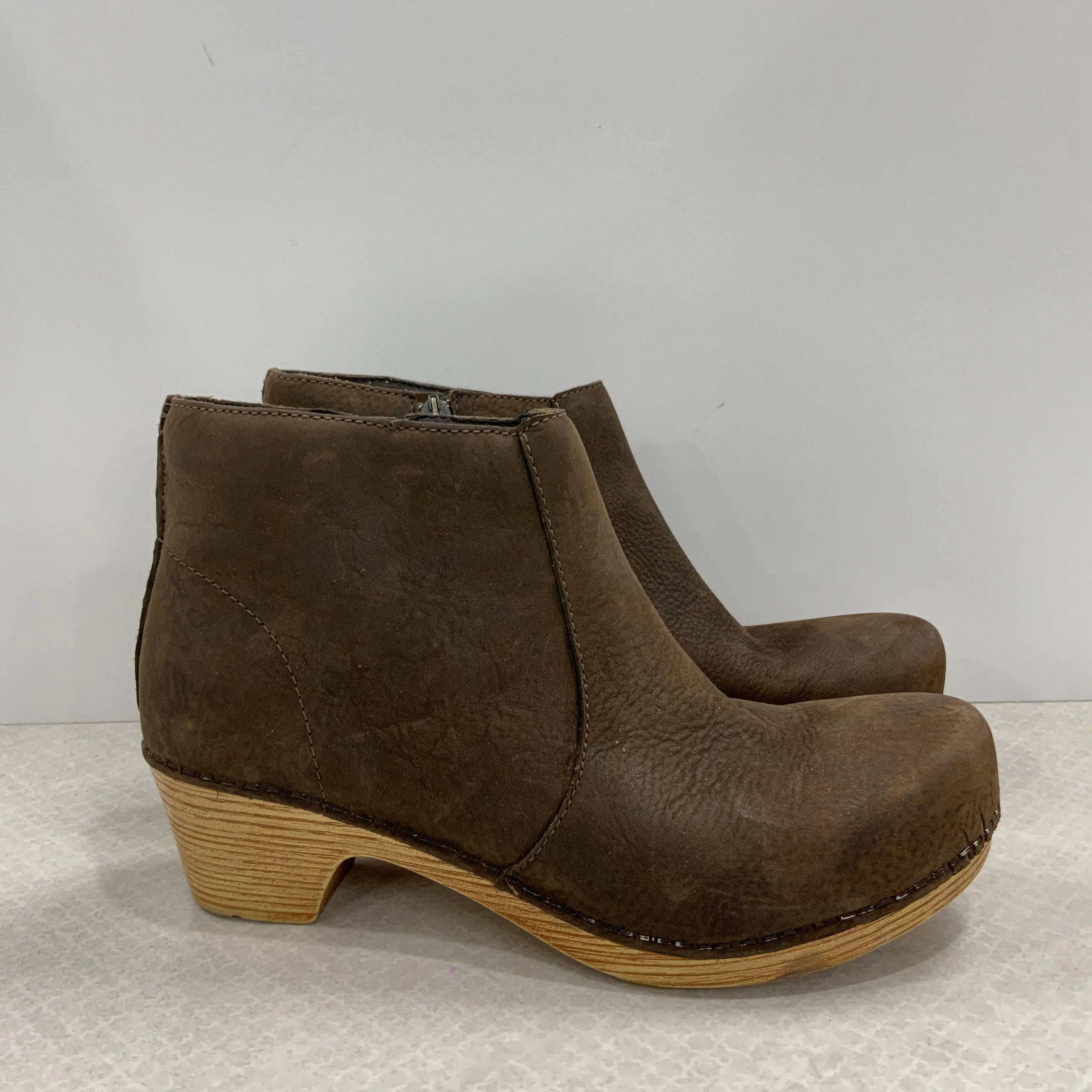 Boots Ankle Heels By Dansko In Brown, Size: 8.5