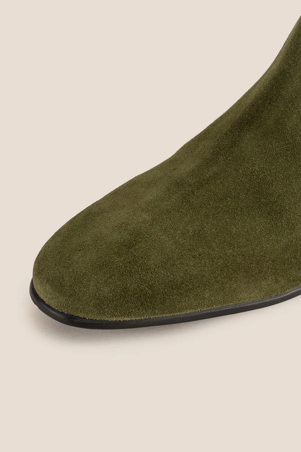 Darwin Green Suede