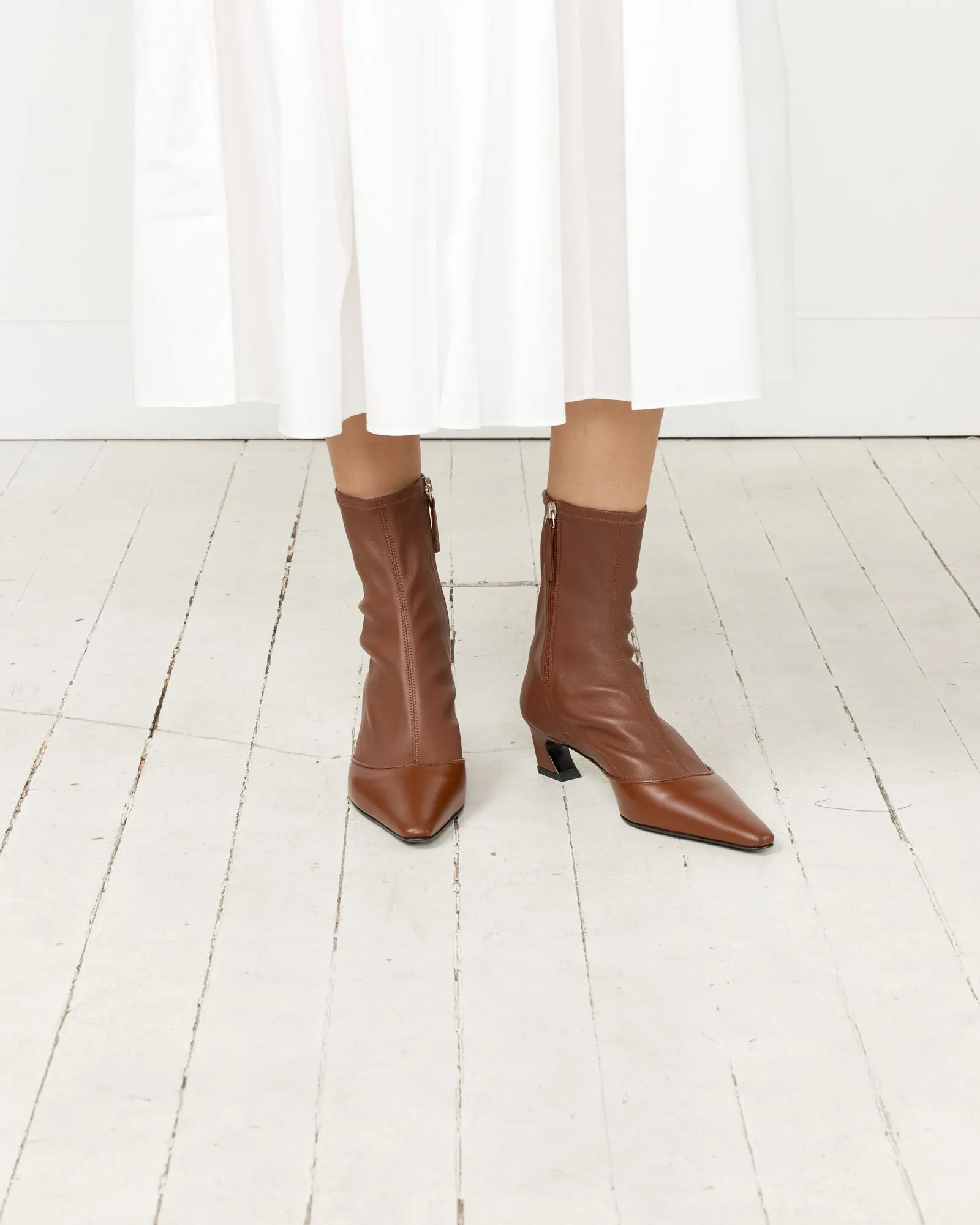 Heeled Ankle Boot in Cognac Brown