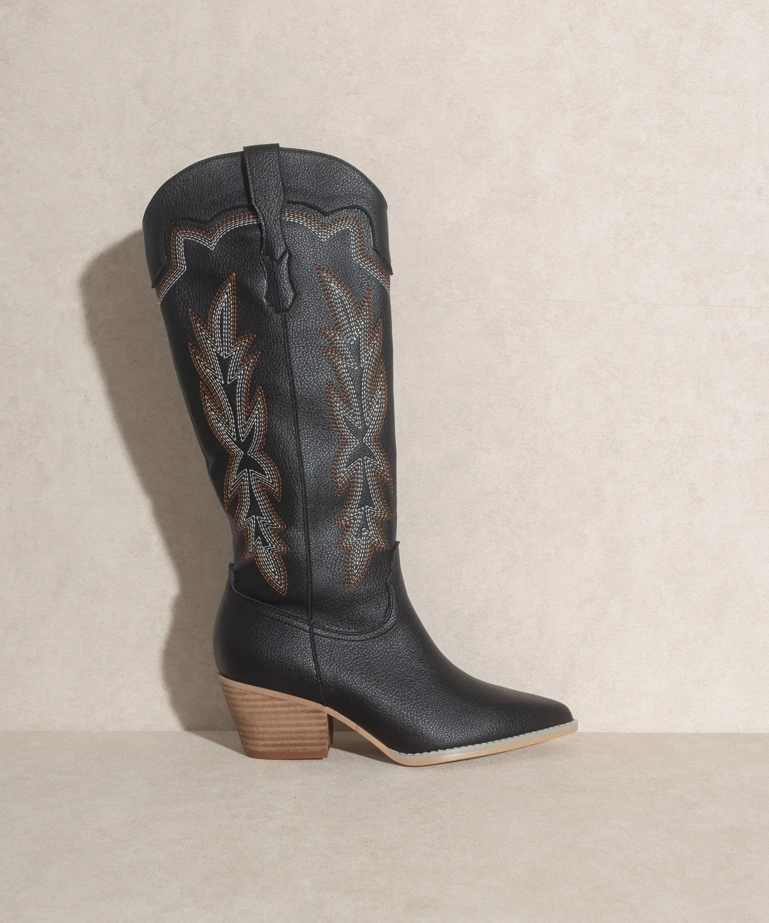 Kick the Dust Up Tall Cowboy Boot in Black