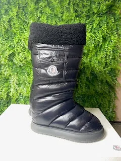 Moncler Snow Boots 39 Black